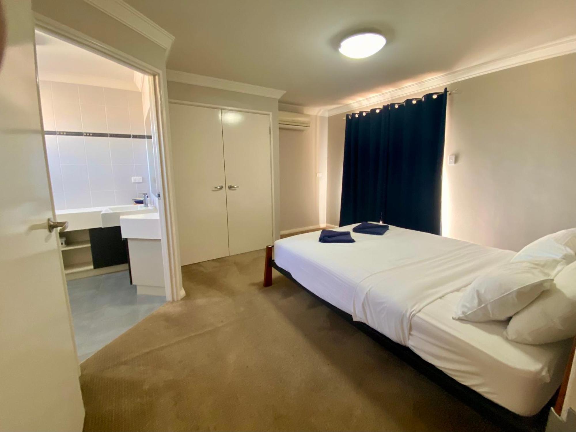Port Denison Beach Resort Dış mekan fotoğraf