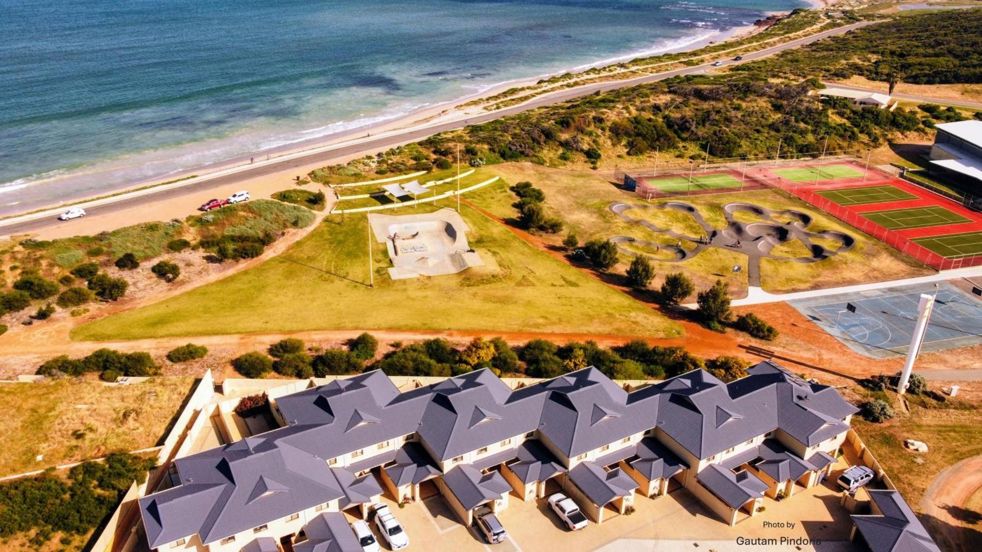 Port Denison Beach Resort Dış mekan fotoğraf